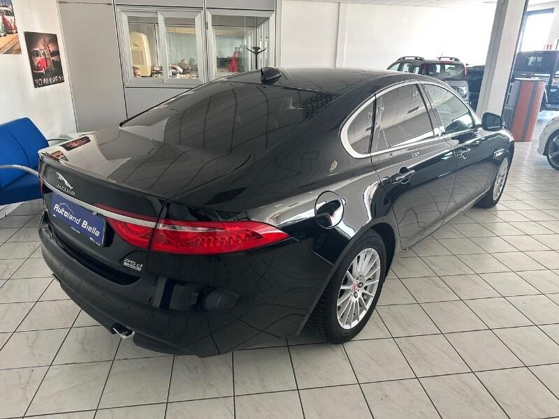 JAGUAR XF 2ª serie (X260) XF 2.0 D 240 CV AWD...