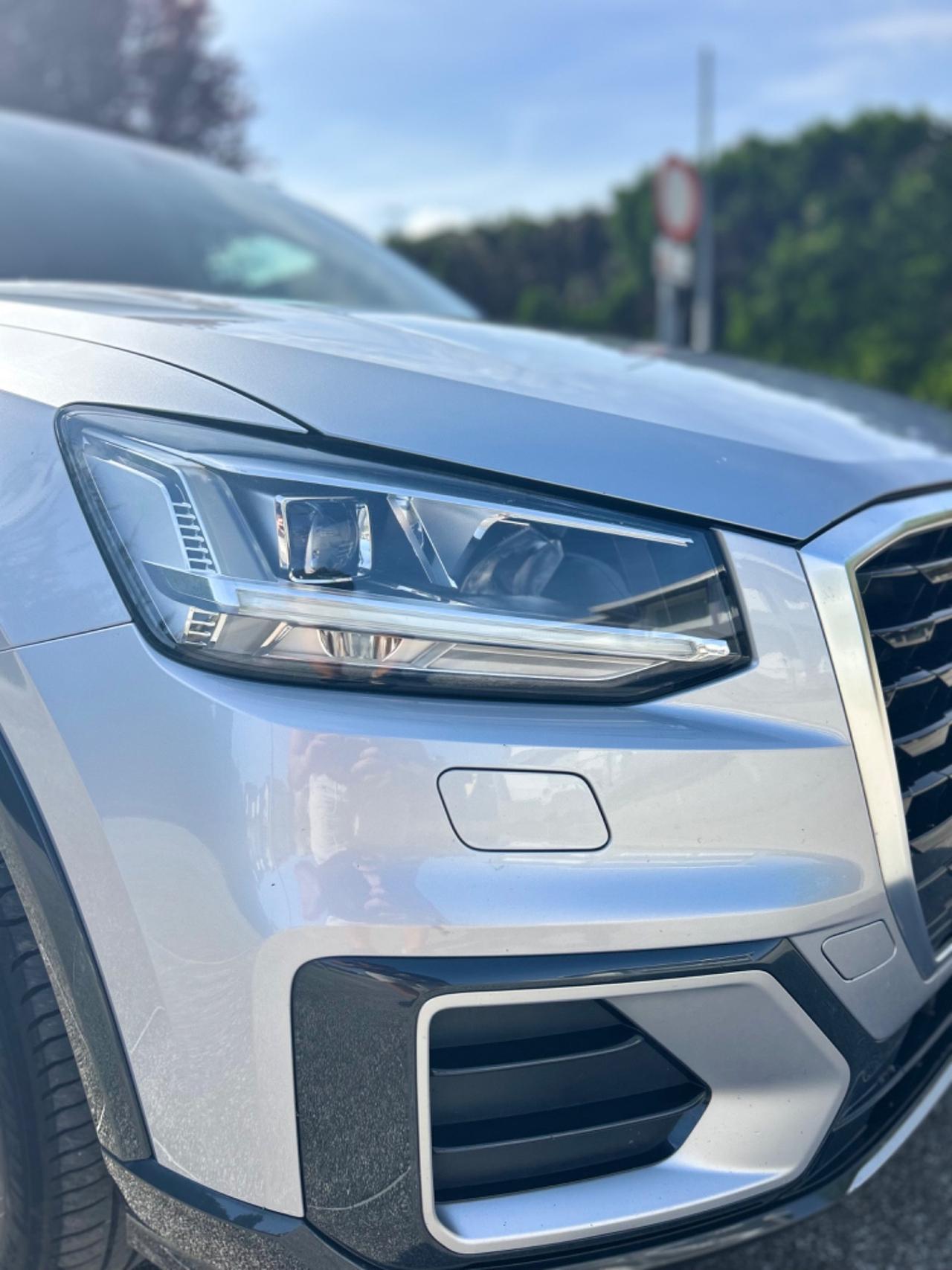 Audi Q2 35 TDI S tronic Admired