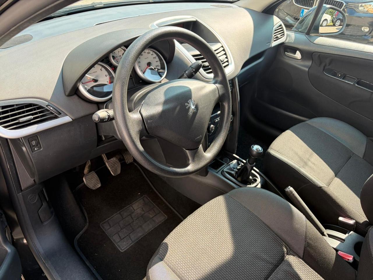 Peugeot 207 1.4 8V 75CV 5p. X Line*NEOPATENTATI