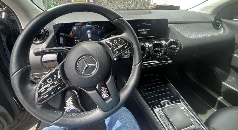 Mercedes-Benz GLA 200 d AUTOM.