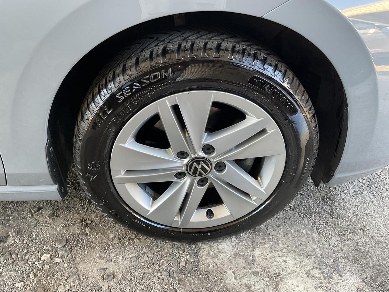 Golf 1.0 eTSI EVO- Life-unipro -garanzia-rate
