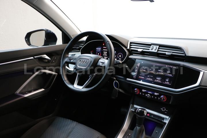 Audi Q3 35 1.5 tfsi mhev Business Advanced s-tronic