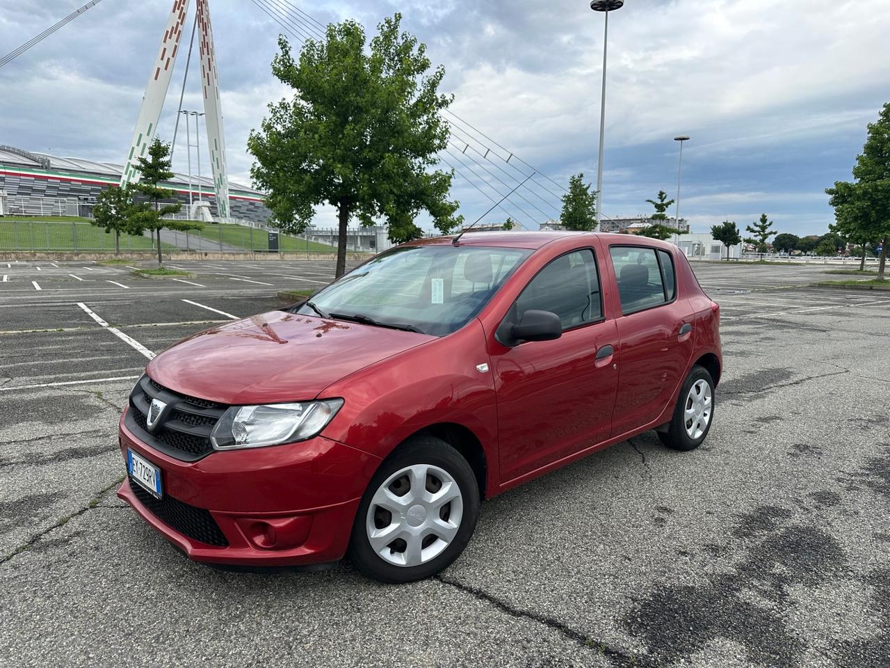 Dacia Sandero 1.2 GPL fino 2035 75CV euro 5