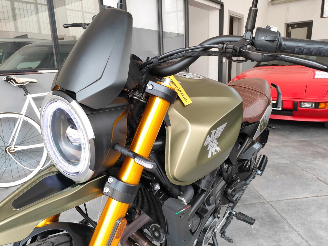 MOTO MORINI SEIEMEZZO SCR