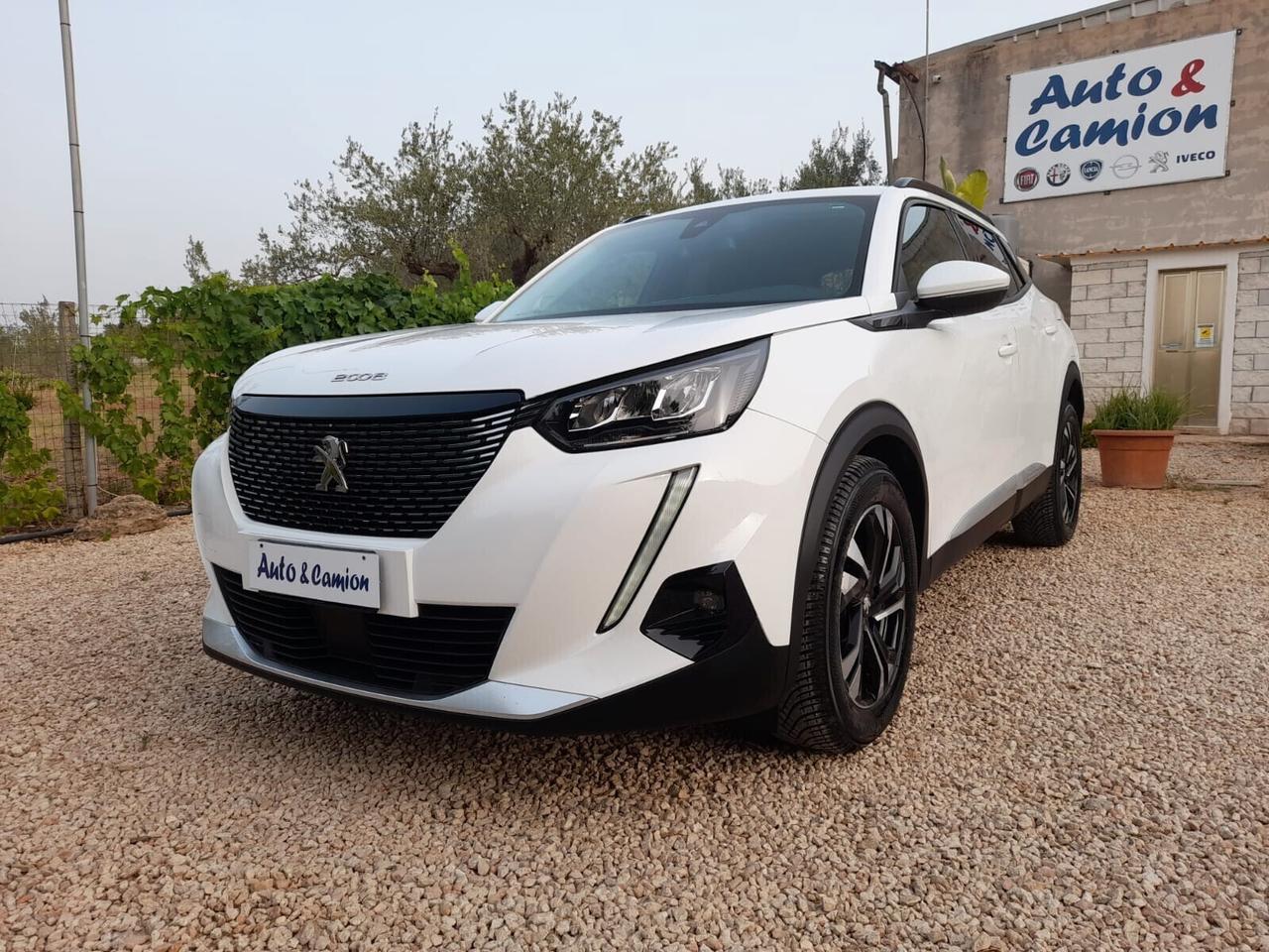 Peugeot 2008 BlueHDi 110 S&S Allure Pack