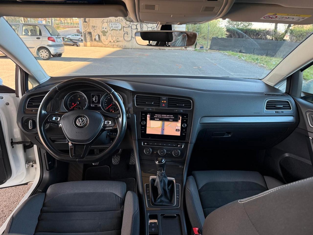 Volkswagen Golf 1.6 TDI 115 CV 5p R line