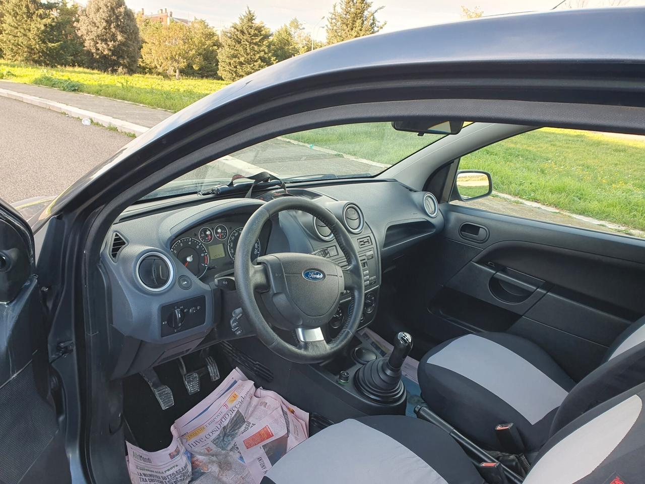 Ford Fiesta 1.2 benzina anno 08 69cv