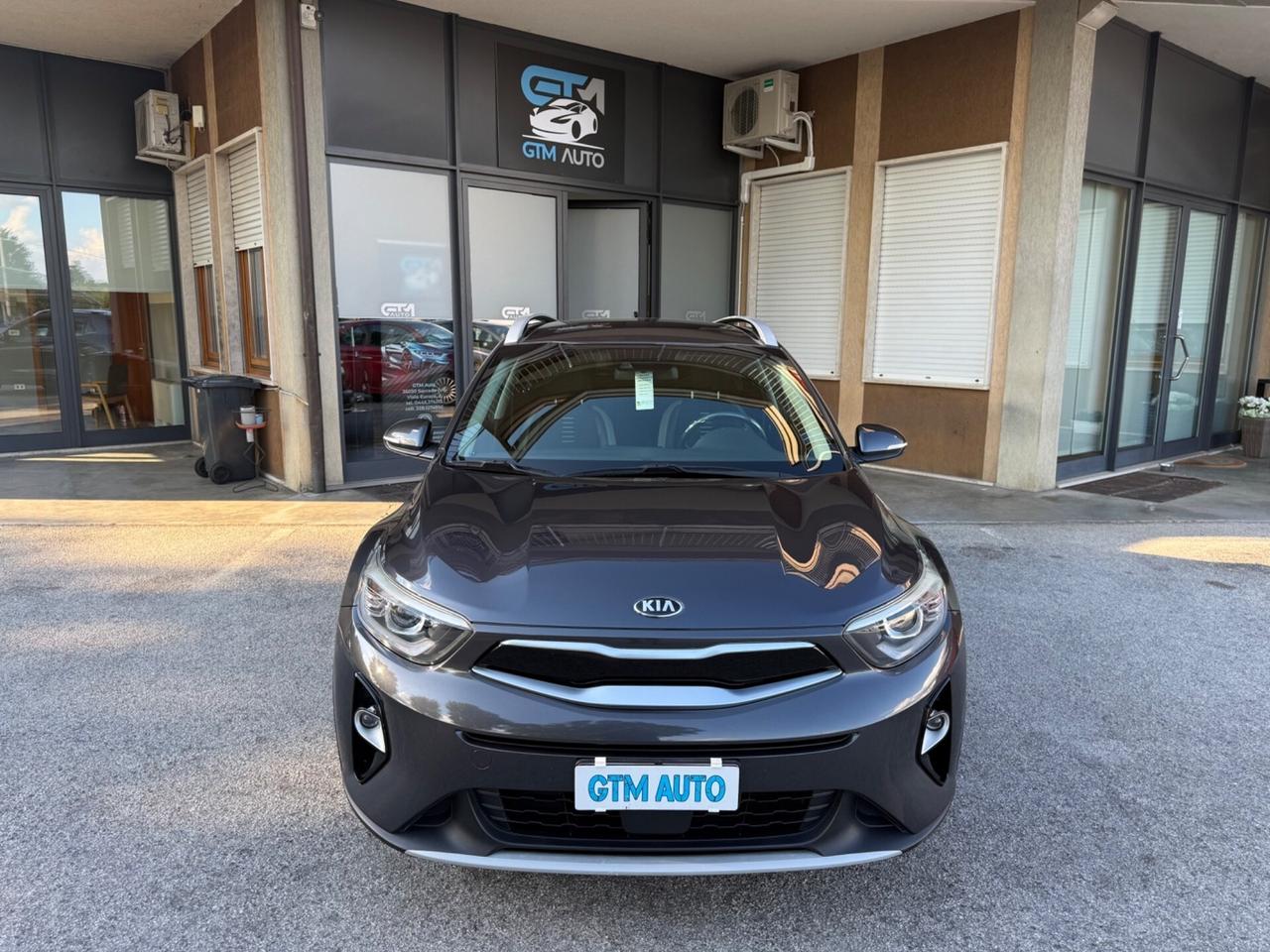 Kia Stonic 1.4 MPI 100 CV - Neopatentati