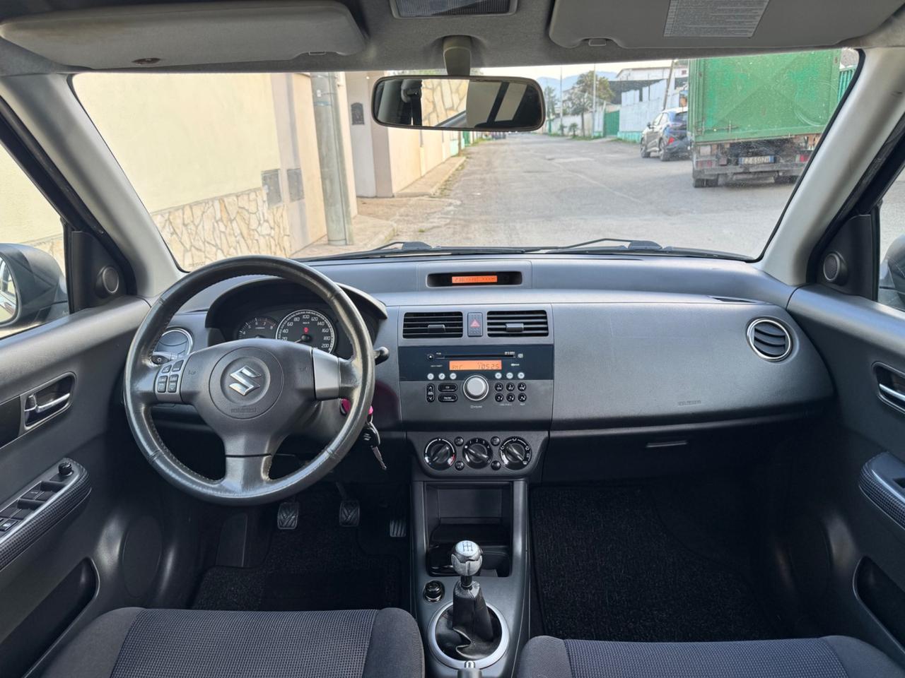 Suzuki Swift 1.3 4x4 5p.