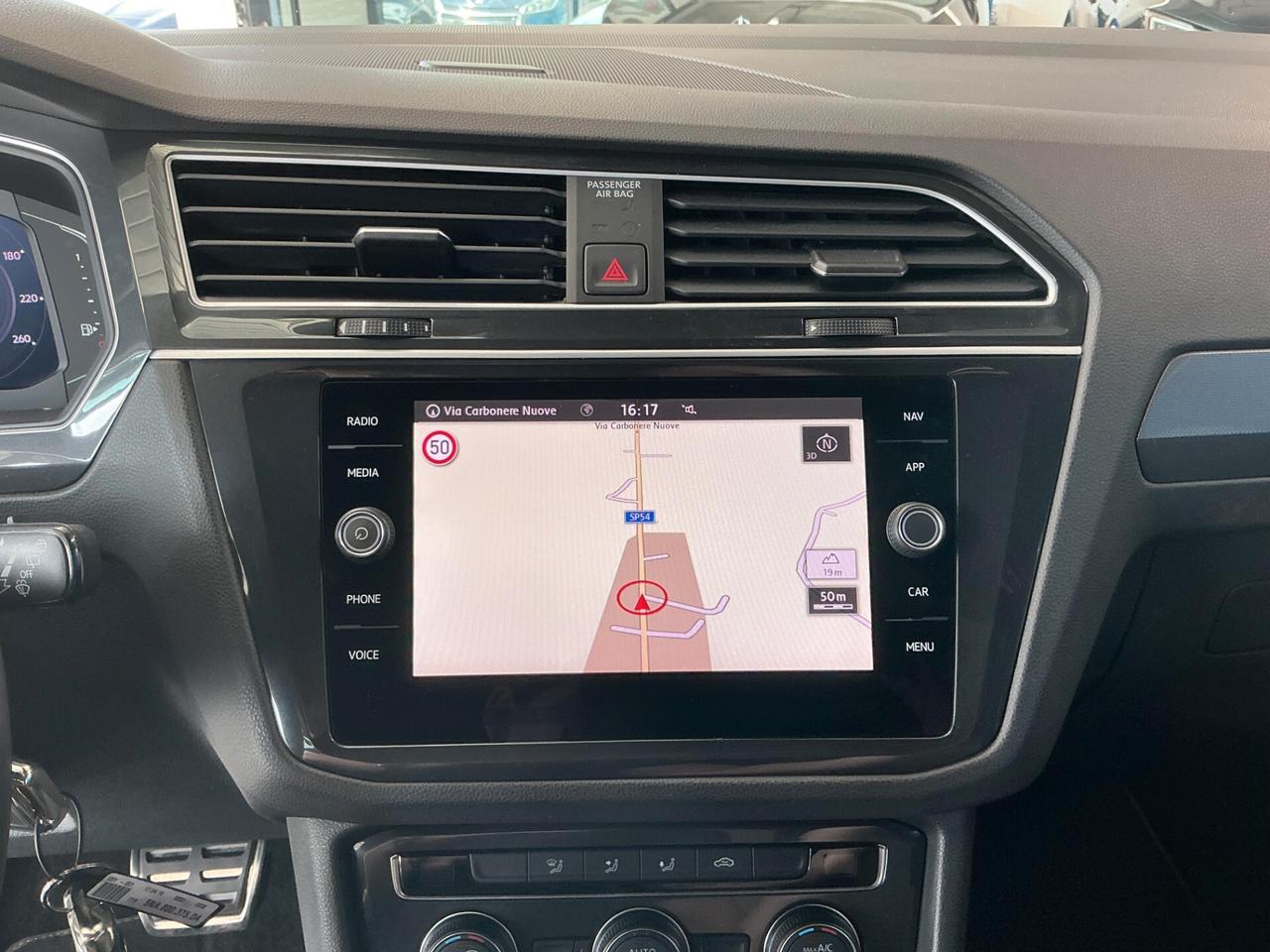 Volkswagen Tiguan 2.0 Diesel R-Line Cambio Automatico 4x4