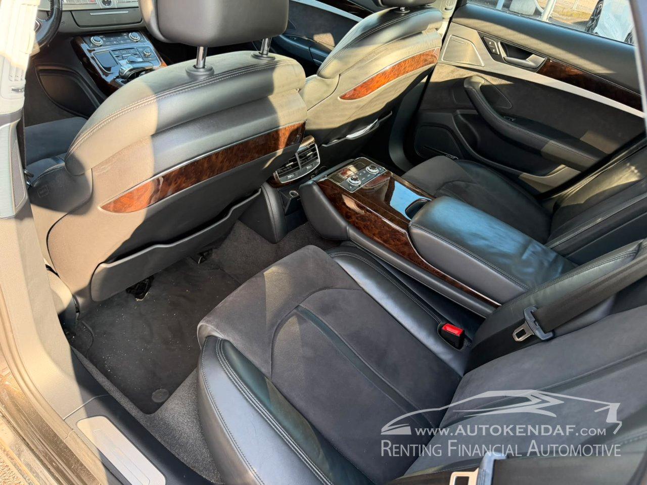 Audi A8 Berlina A8 3.0 V6 tdi quattro tiptronic E6