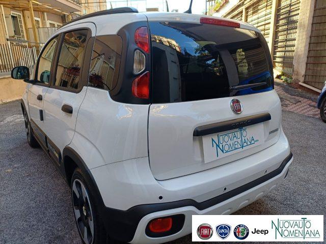 FIAT Panda Pandina Cross 1.0 FireFly Hybrid 5°P KM0