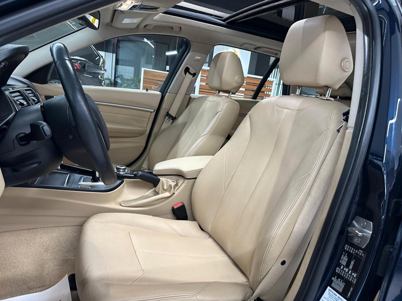BMW 320 d Touring Luxury auto