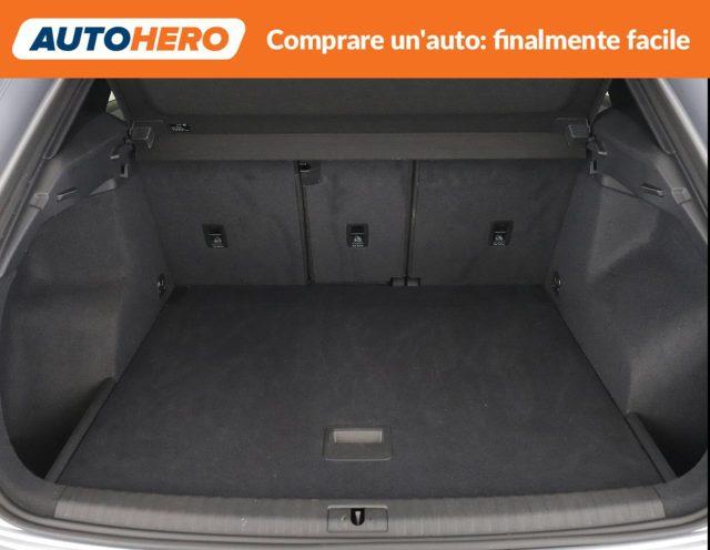 AUDI Q3 40 TFSI quattro S tronic Business Advanced