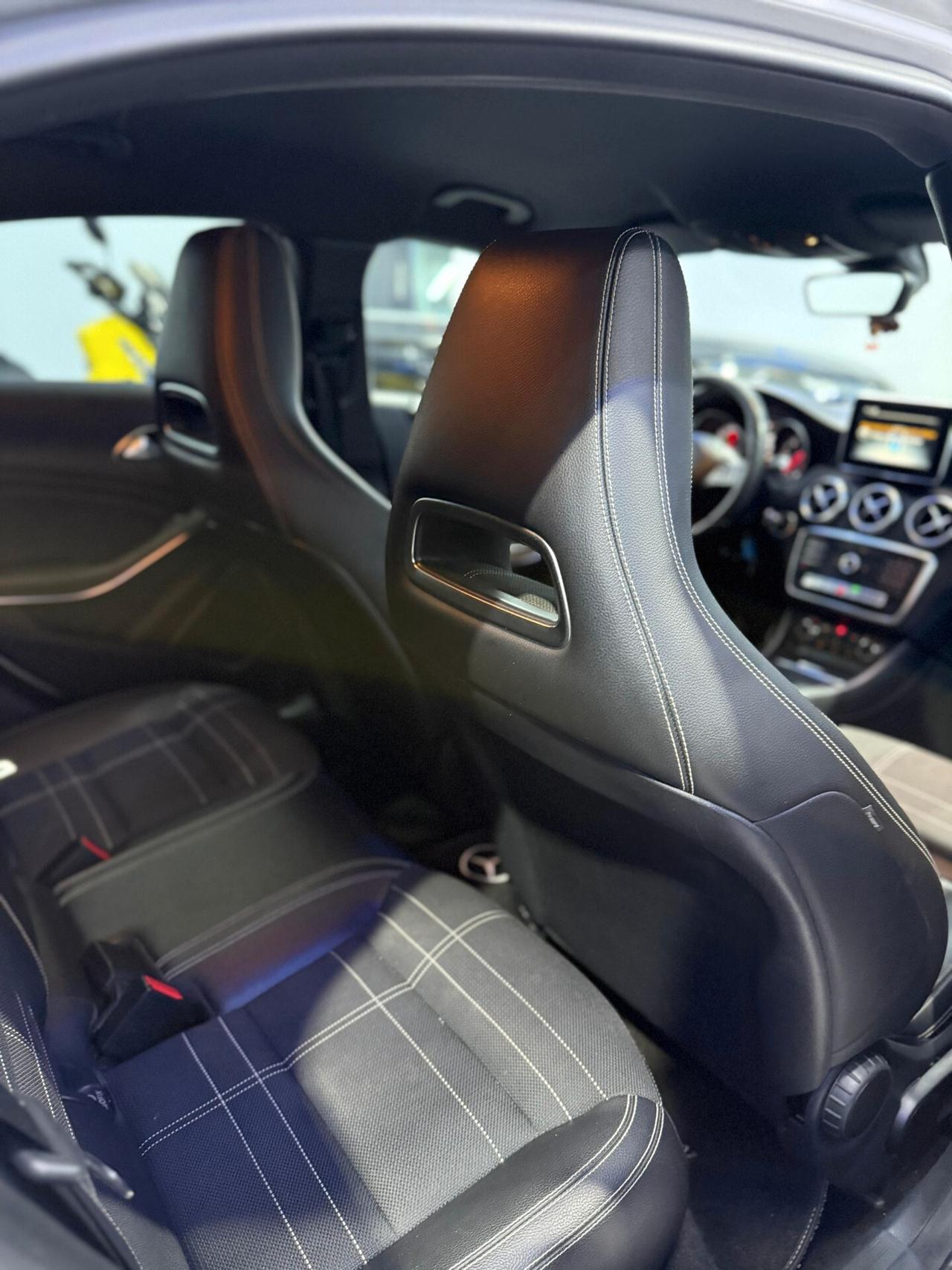 Mercedes-benz A 180 d Automatic Premium