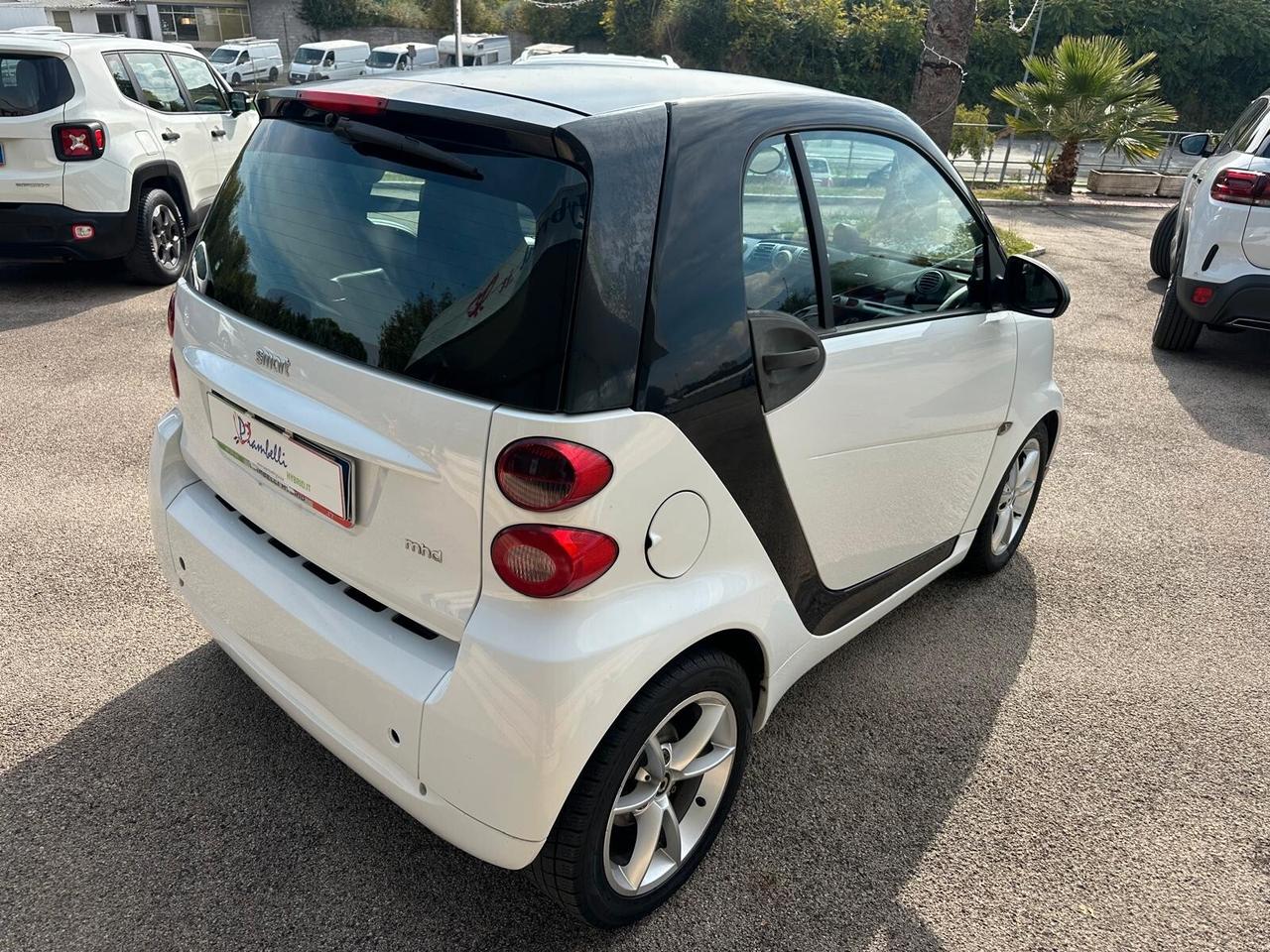 Smart ForTwo 1000 52 kW coupé passion NEOPATENTATI