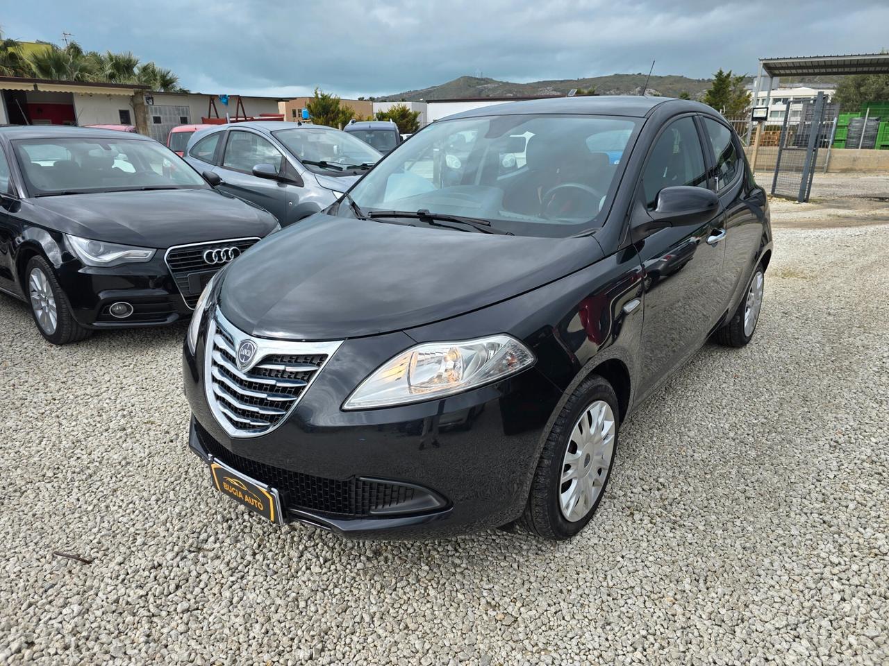 Lancia Ypsilon 1.2 69 CV 5 porte S&S Gold