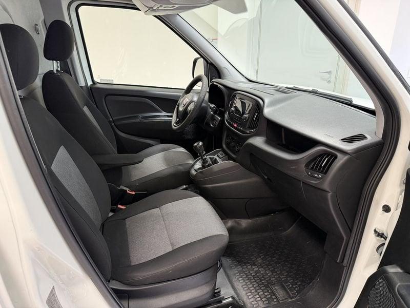 FIAT Doblò 1.6 MJT 105CV PL-TN Cargo Maxi Lamierato SX