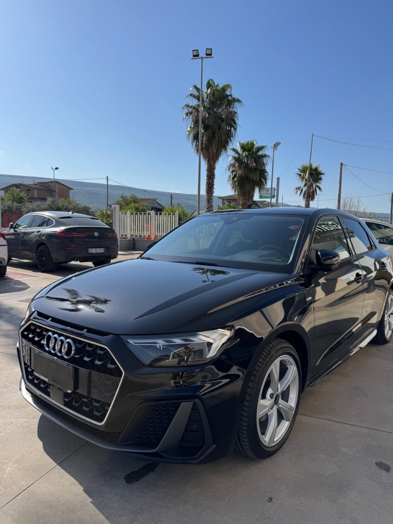 Audi A1 SPB 35 TFSI S tronic line edition