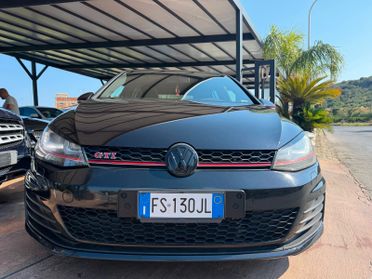 Volkswagen Golf GTI Performance 2.0 TSI DSG 5p. BlueMotion Technology