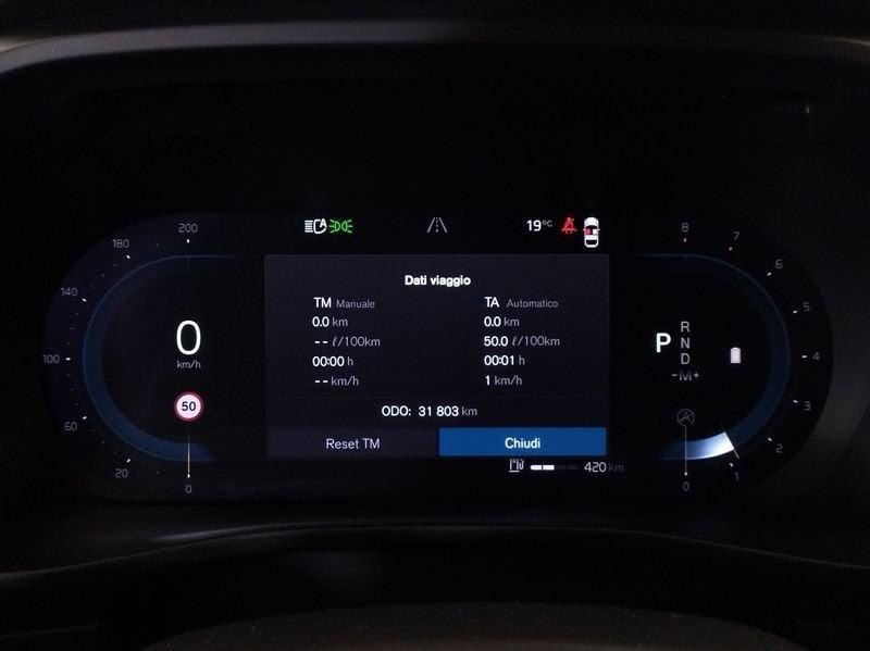 Volvo XC40 2023 2.0 b3 Core auto