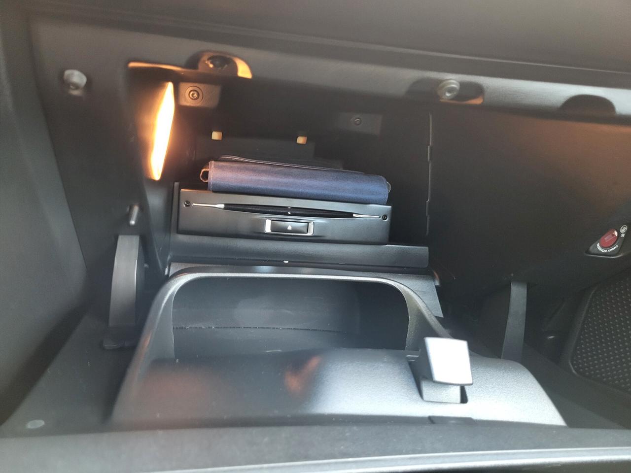Peugeot 208 1.4 HDI-CINTA DISTRIBUZ. E TAGLIANDO
