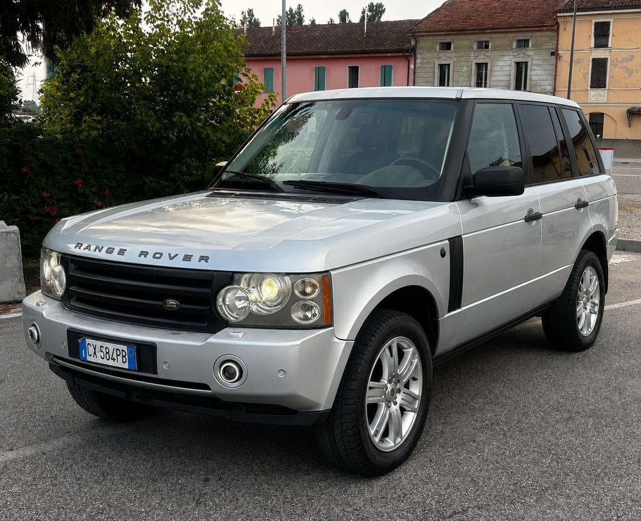 Land Rover Range 3.0 Td6 Vogue Foundry