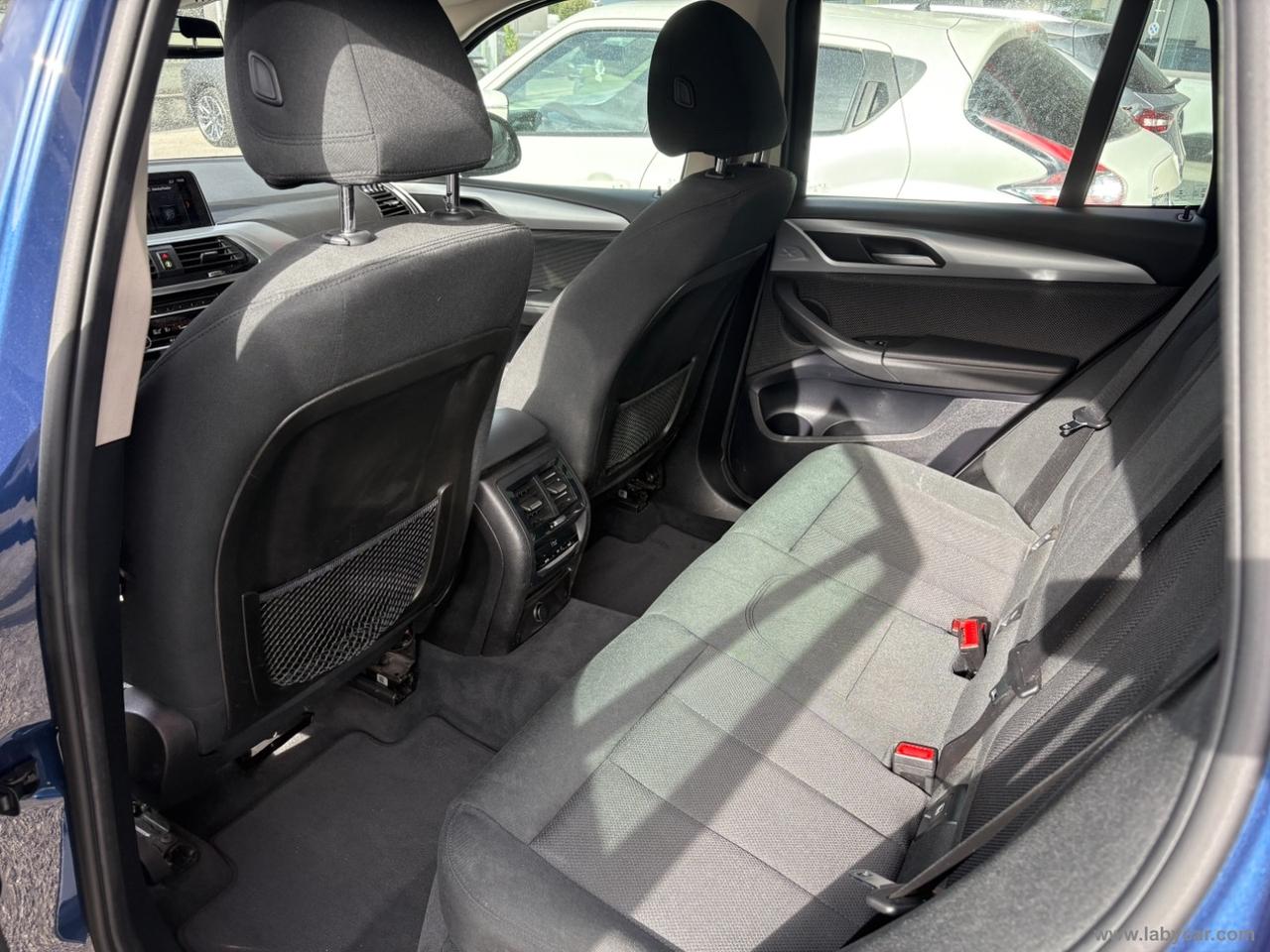 BMW X3 xDrive20d Business Advantage Aut.