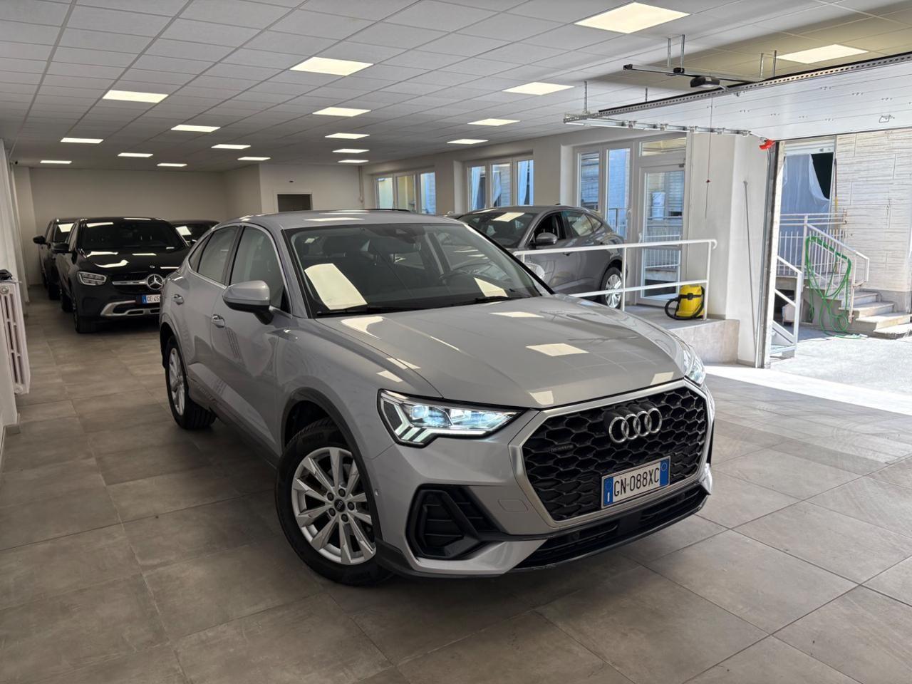 Audi Q3 SPB 35 TDI quattro S tronic Business Plus
