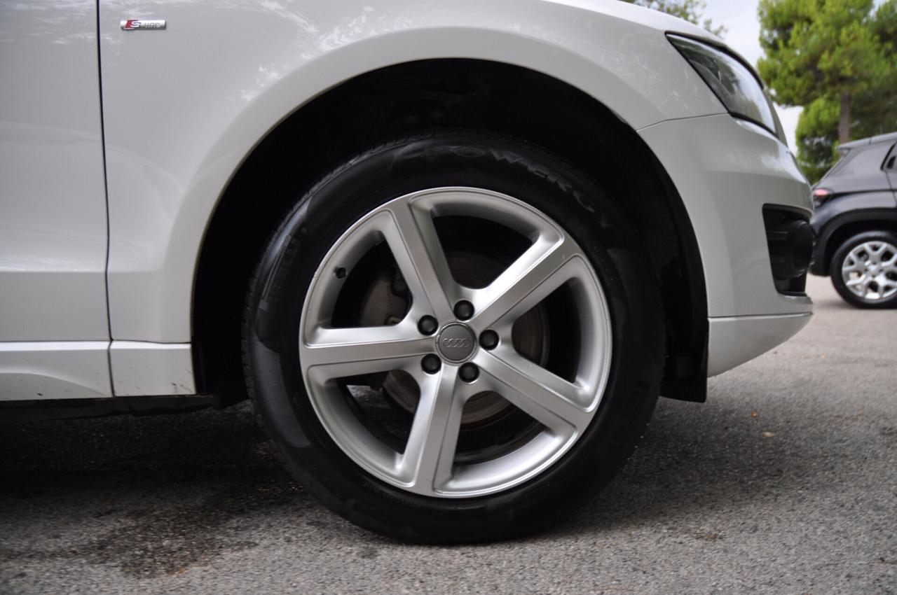 Audi Q5 2.0 TDI S-Line Quattro S-tronic