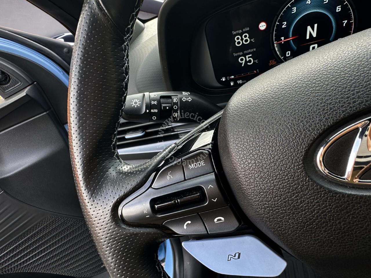 Hyundai i20 i20N 1.6 T-GDI N-Performance Techno Pack UNIPRO TURBO
