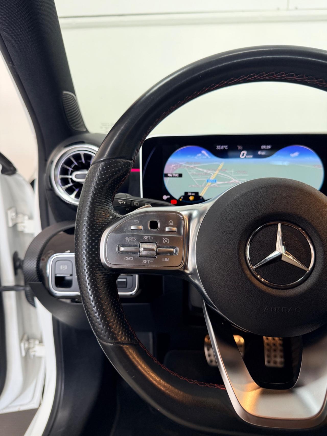 Mercedes-benz Classe A 180 d 116CV Aut Premium AMG 05/2020 NEOPATENTATI EURO 6B