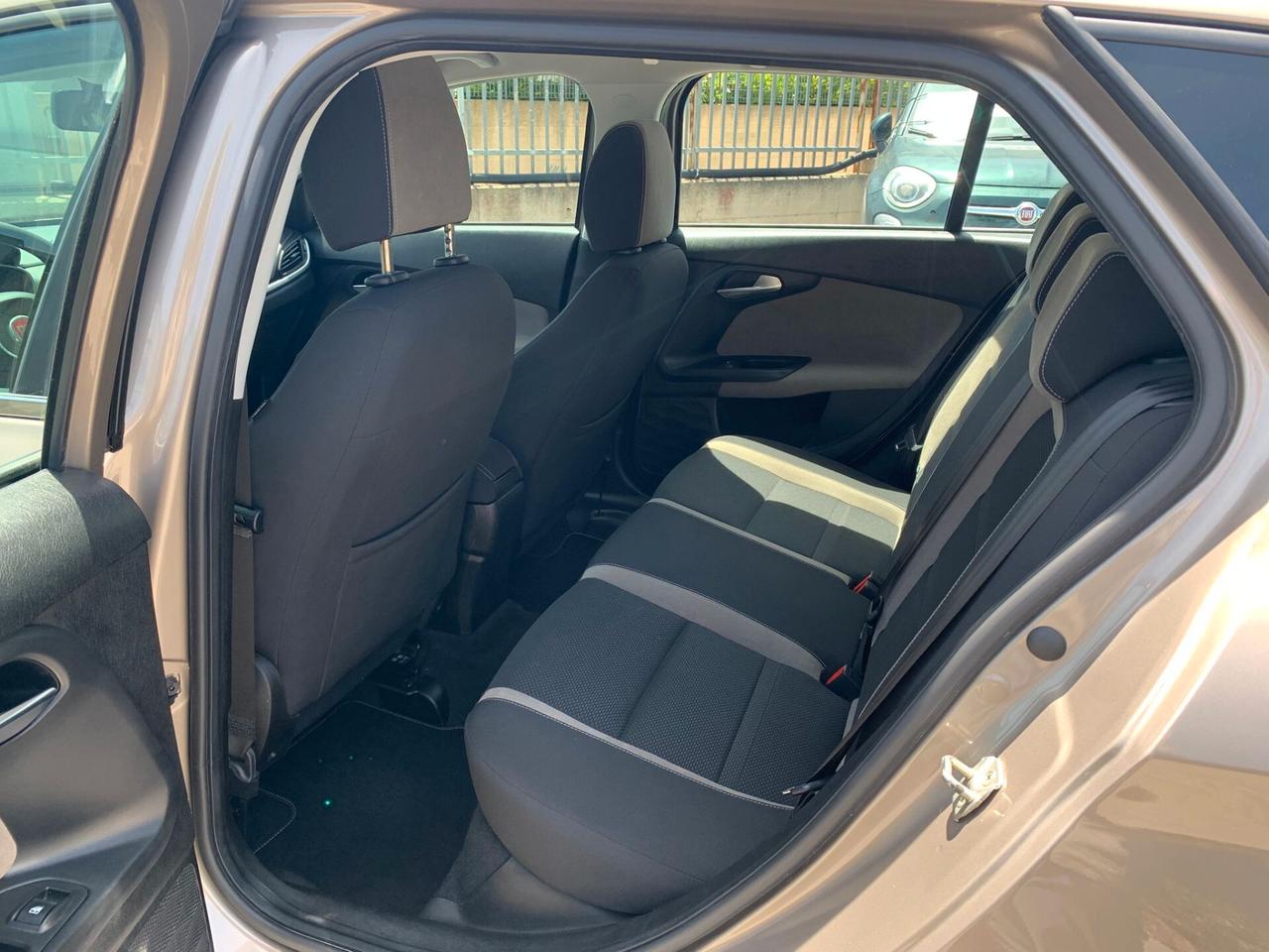 Fiat Tipo 1.6 Mjt S&S SW Lounge