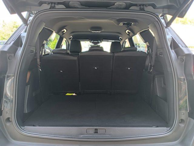 PEUGEOT 5008 BlueHDi 130 S&S EAT8 GT