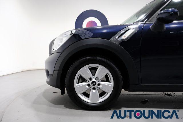 MINI Cooper D COUNTRYMAN AUTOMATICA