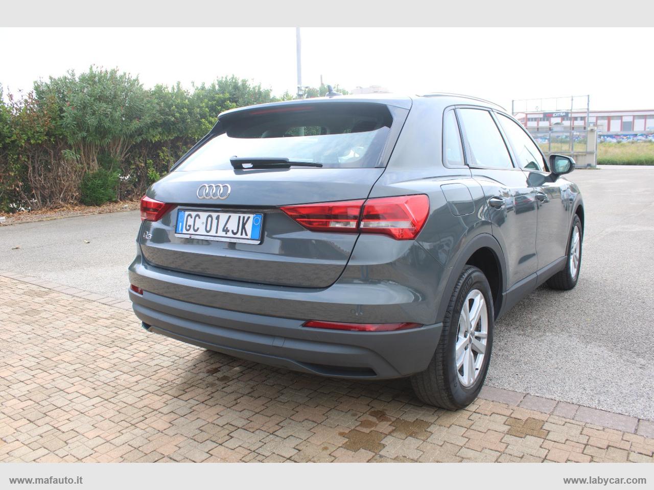 AUDI Q3 35 TDI S tronic Business