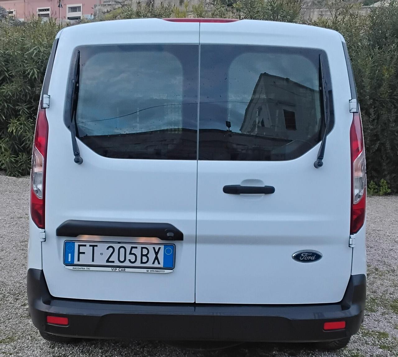 Ford Tourneo Connect Tourneo Connect 1.5 TDCi 120 CV Powershift Titanium