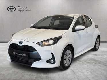 Toyota Yaris Hybrid Active MY22