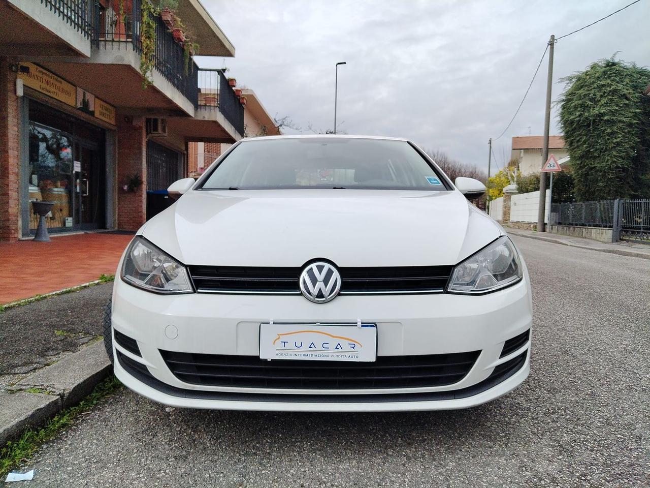 Volkswagen Golf Trendline 1.6 TDI BlueMotion