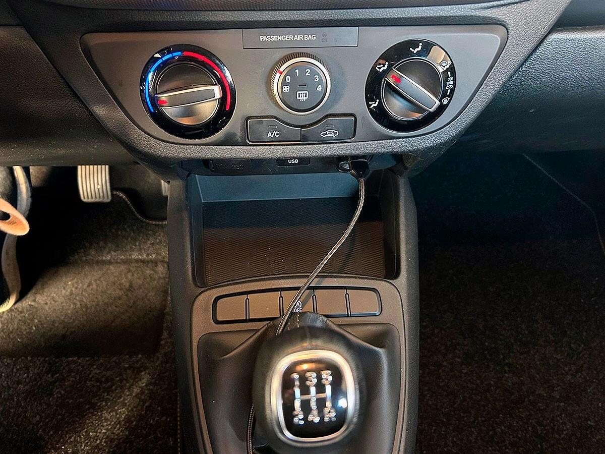 Hyundai i10 1.0 MPI Tech