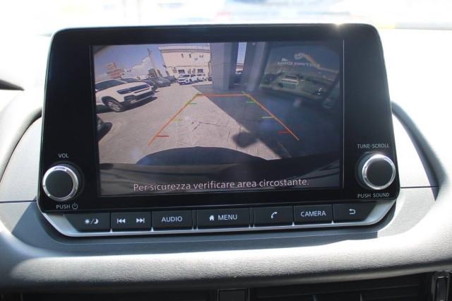 Nissan Qashqai 1.3 mhev Business 158cv AUTOMATICA con CarPlay