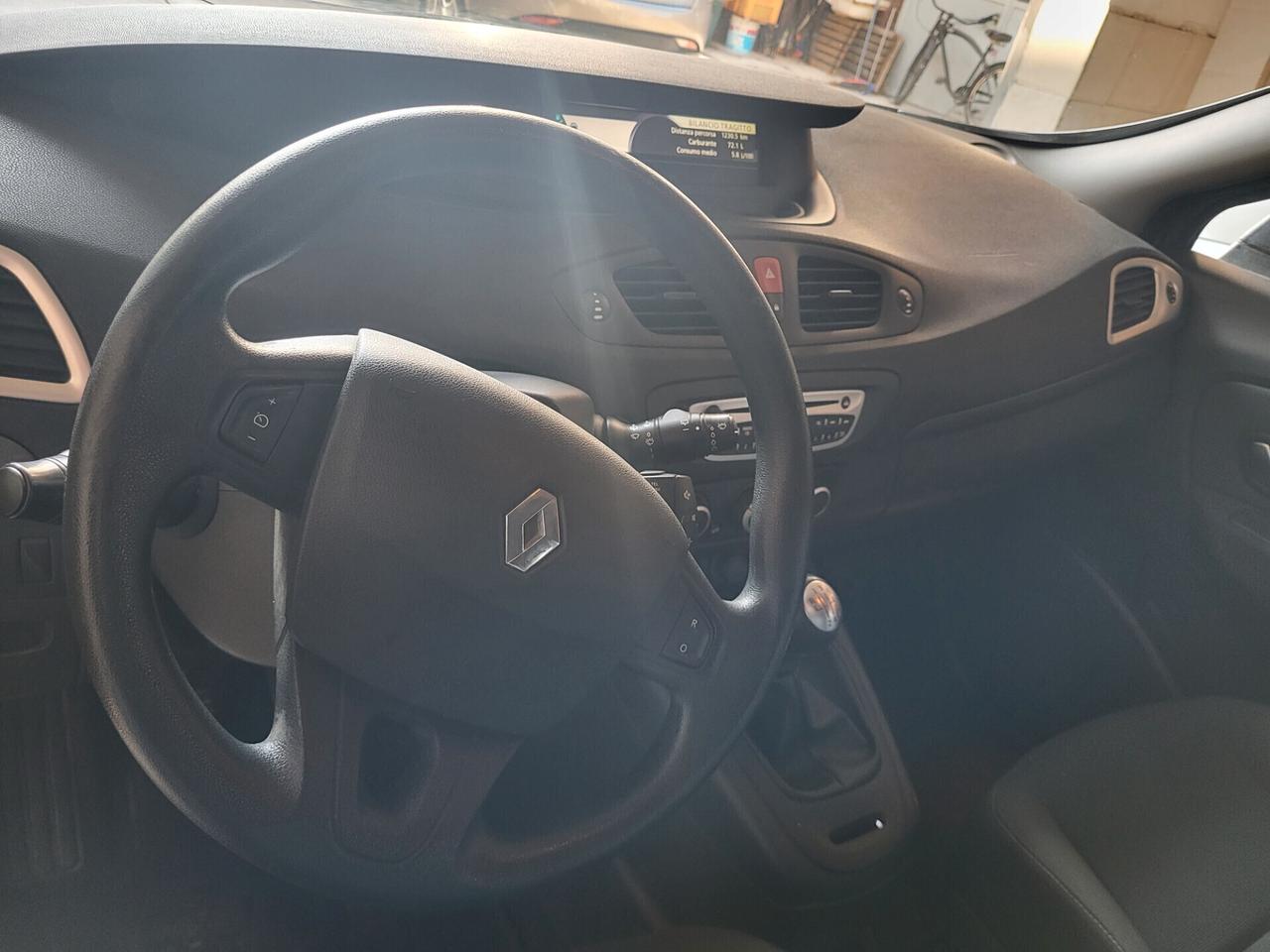 Renault grand Scenic 1.5 dCi 110CV 7 posti