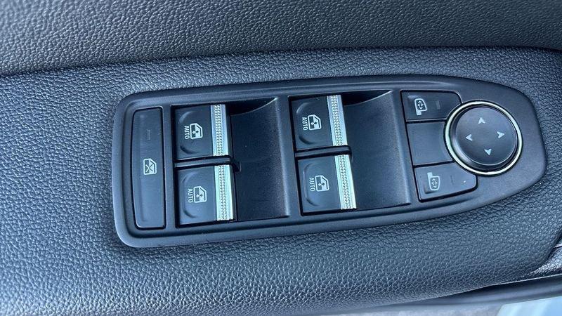 Renault Captur II 2019 1.6 E-TECH Hybrid Intens Auto 145cv