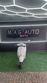 Piaggio Vespa 125 Sprint
