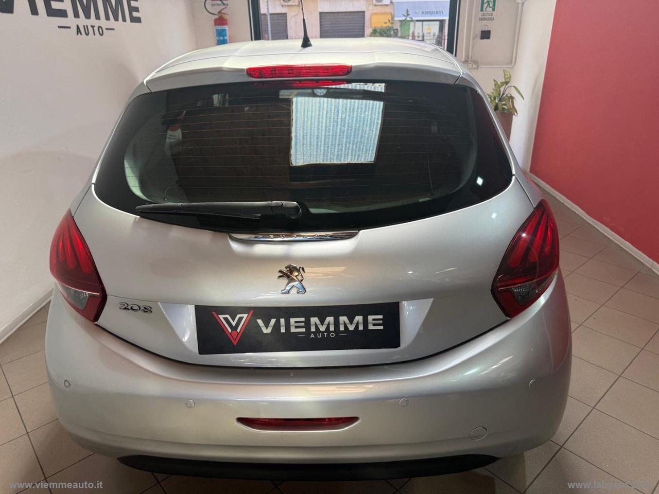 PEUGEOT 208 PureTech 82 5p. Allure