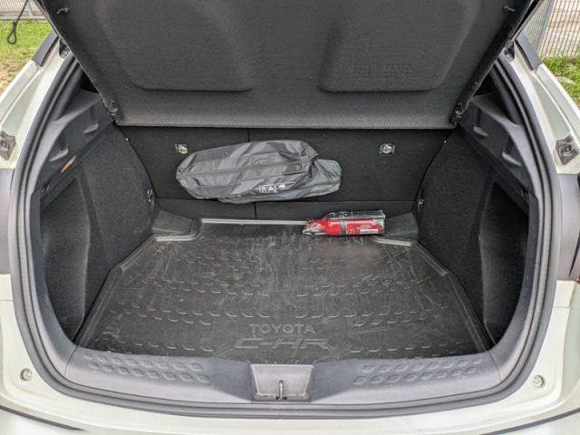 TOYOTA C-HR 1.8 Hybrid E-CVT Trend