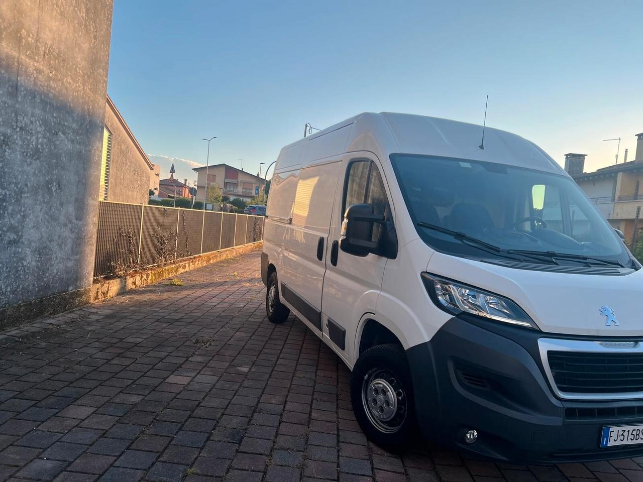 PEUGEOT BOXER 335 2.0 BLUEHDI PM TM 130CV