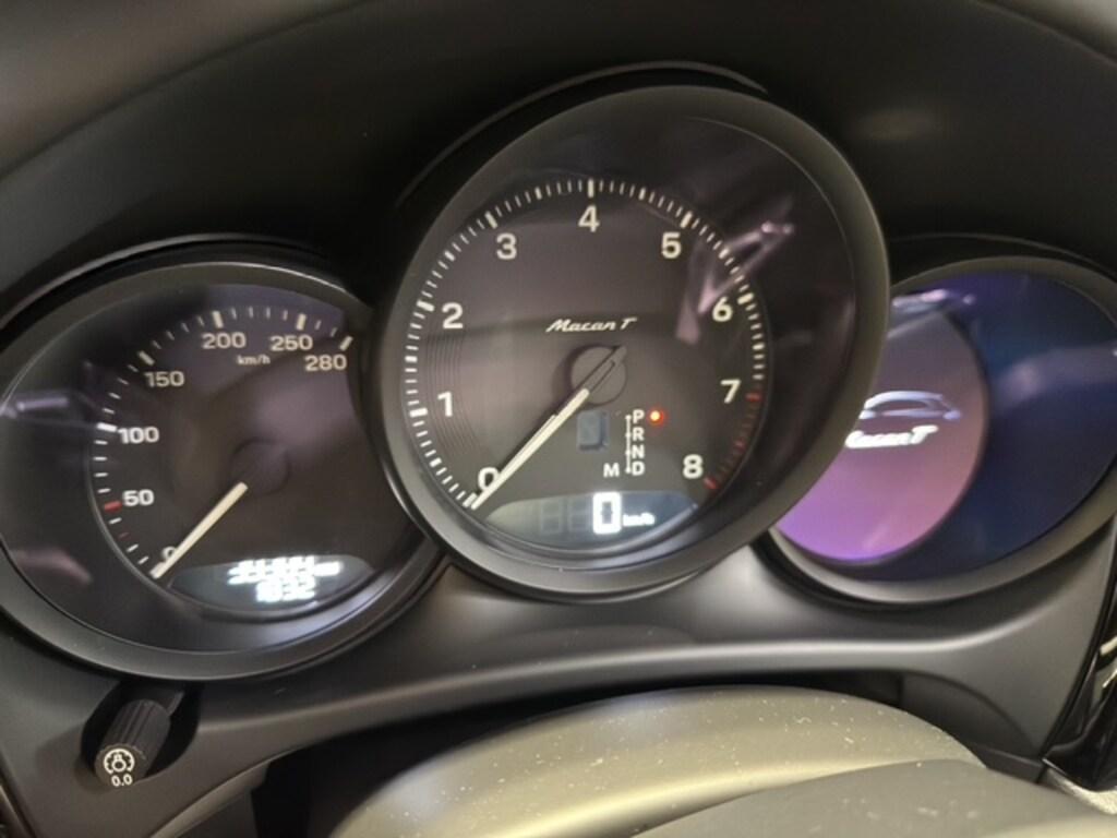 Porsche Macan 2.0 T PDK