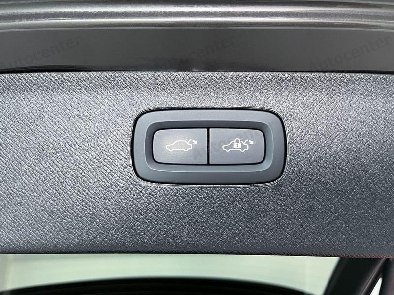 Volvo XC90 XC90 T8 PLUG IN PLUS DARK AWD AUT 7 POSTI