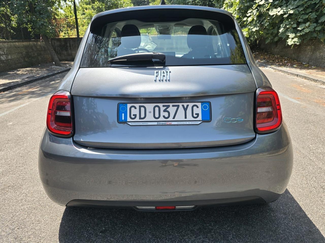 Fiat 500 E Opening Edition KM 320